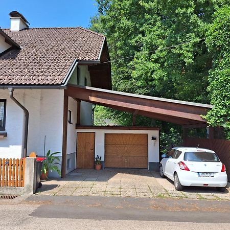 Maria'S Ferienwohnung Laakirchen Exterior photo